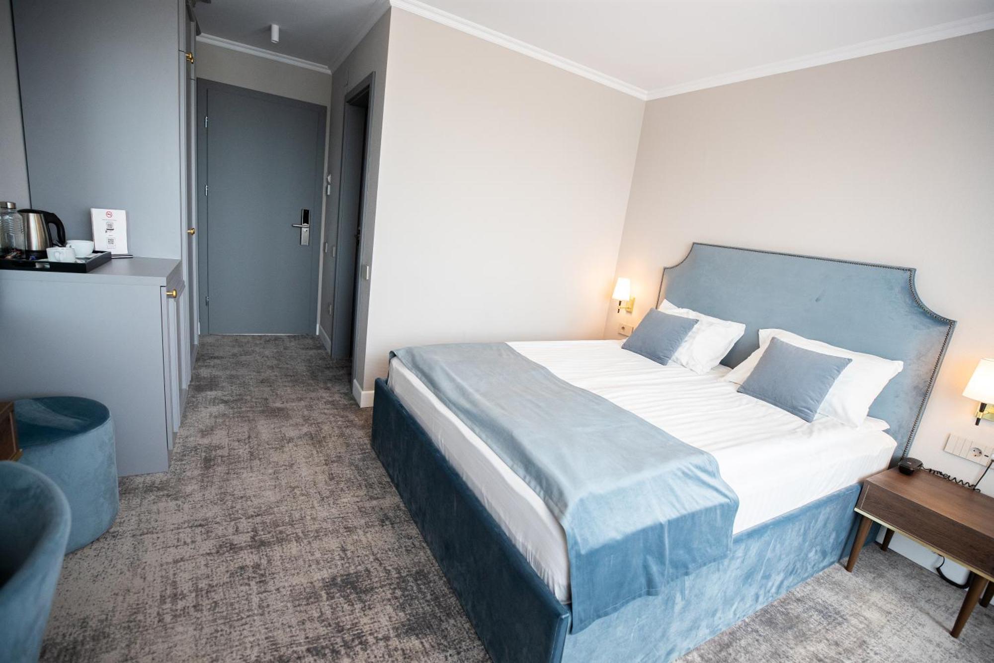 Hotel Meridian Cluj-Napoca Eksteriør bilde