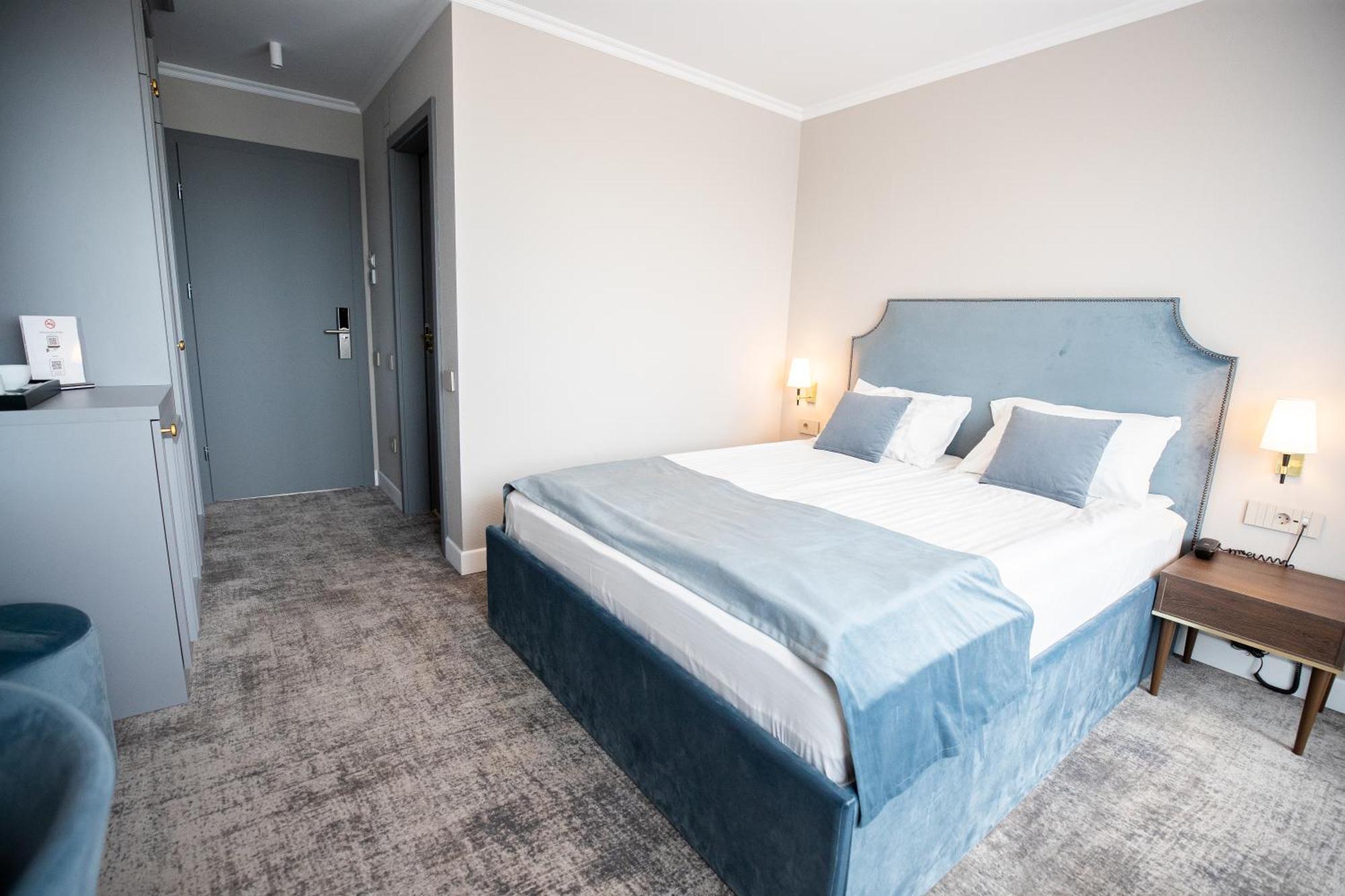 Hotel Meridian Cluj-Napoca Eksteriør bilde